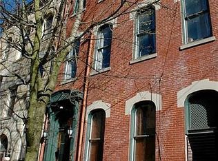 600 Lockhart St APT 3, Pittsburgh, PA 15212