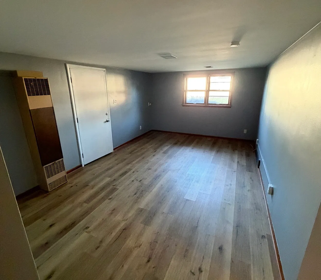 2 bed, $1,200 — Photo 2