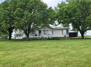 81 Eureka Lake Rd, Eureka, KS 67045