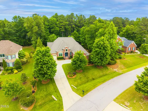 2812 Swift Willow Cir, Raleigh, NC 27606