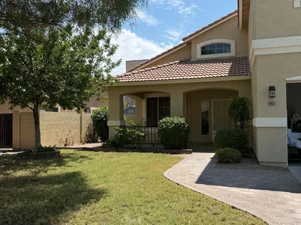 1971 E LOS ALAMOS Street, Gilbert, AZ 85295