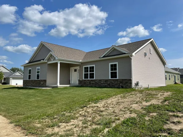 1907 E Colorado Ave, Urbana, IL 61802