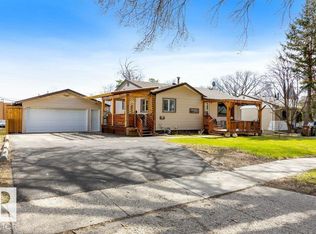 23 Maple Dr, Saint Albert, AB T8N1G6