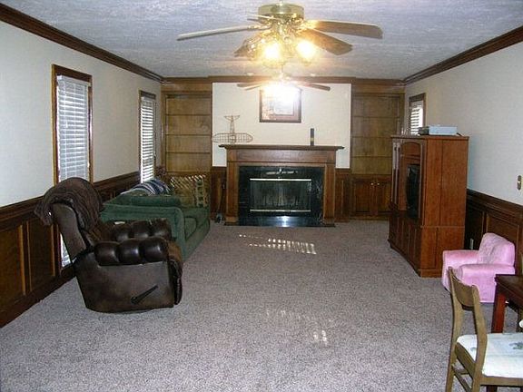 5th image of 240 Cheltenham Dr