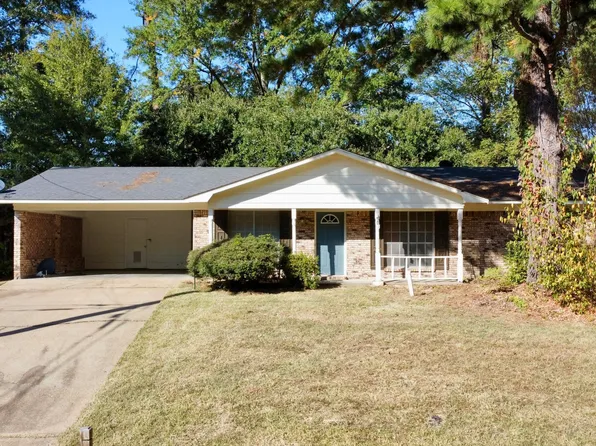 501 Crestview Dr, Clinton, MS 39056