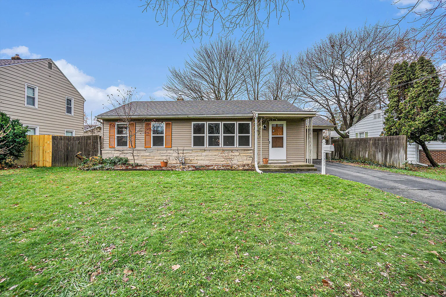 1311 Coolidge Ave photo 1
