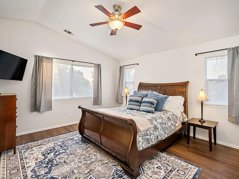 837 Sycamore Canyon Rd — Photo 20