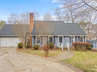 1917 20th Street Cir NE, Hickory, NC 28601