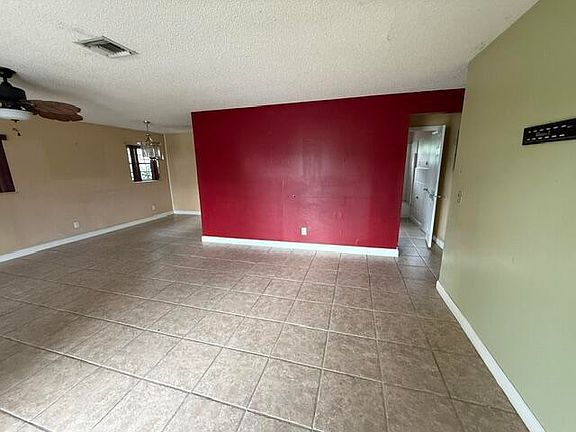 2nd image of 5620 SW 37TH Street