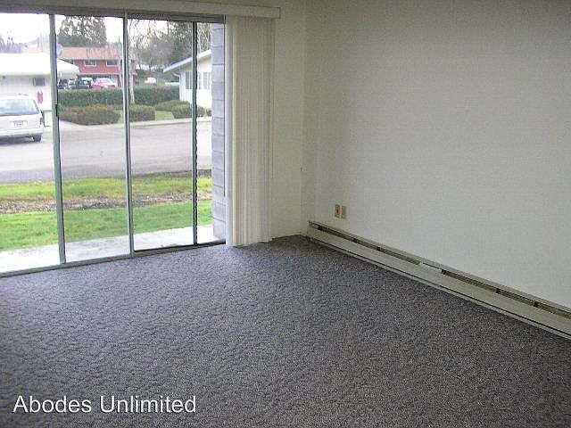 2nd image of 2822 W Jay Ave