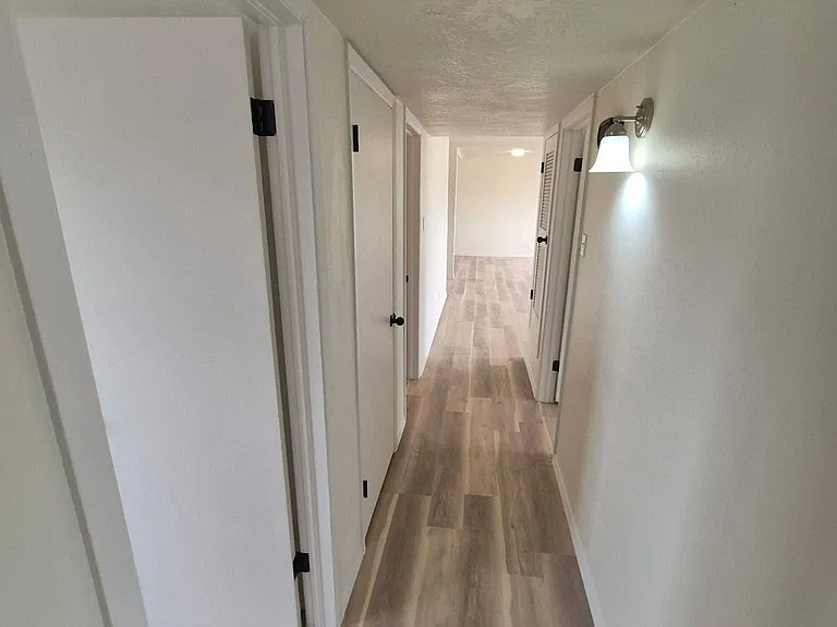 701 Poplar St — Photo 1