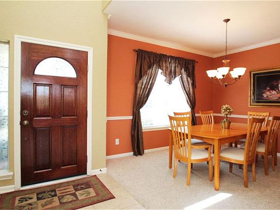 Open Entry WIth Vaulted Ceilings