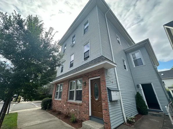 106 Foster St #6, New Haven, CT 06511