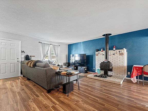 2nd image of 10435 W Seneca Dr #10435