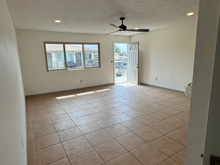 8130 N 33rd Dr #3 — Photo 1