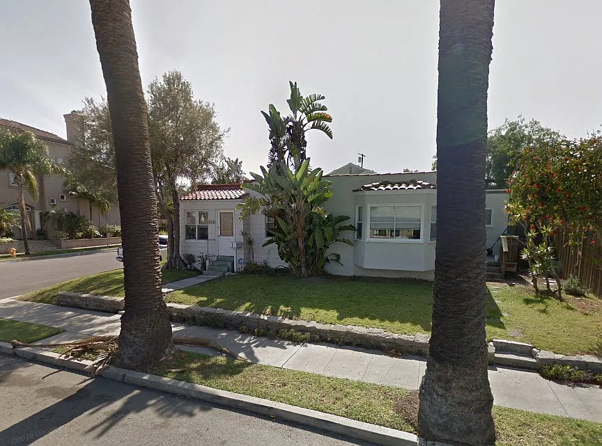 401 California St