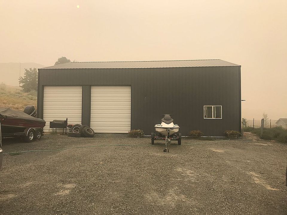 2nd image of 1415 Sunset Ct