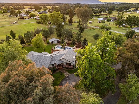 4th image of 2655 Majestic Oak Cir