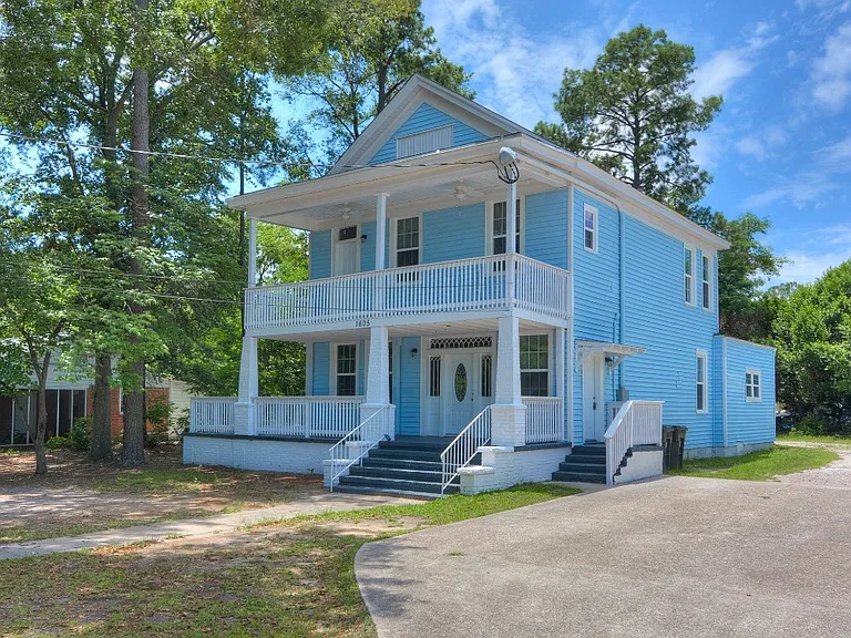 1605 Monte Sano Ave — Photo 1