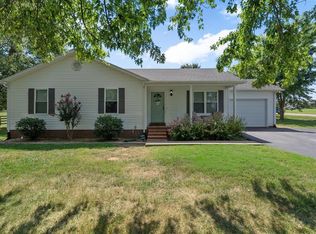 10573 Glasgow Rd, Smiths Grove, KY 42171