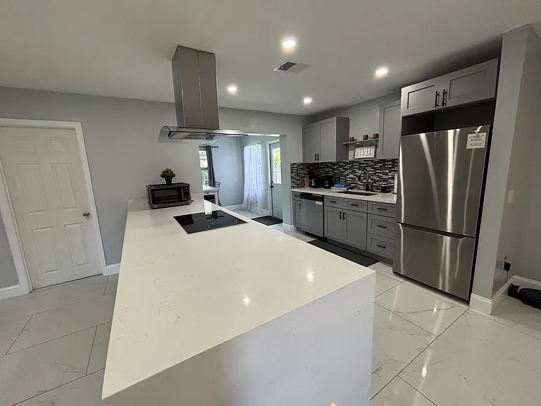 9162 NW 26th Pl — Photo 18