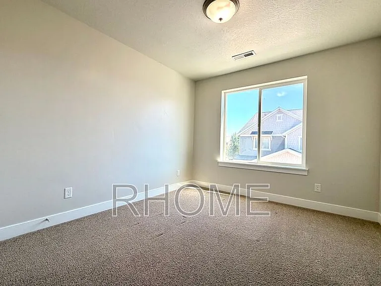 4102 W 1800 N — Photo 19