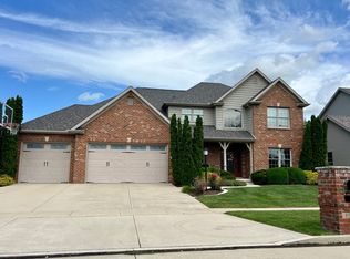 4904 Peifer Ln, Champaign, IL