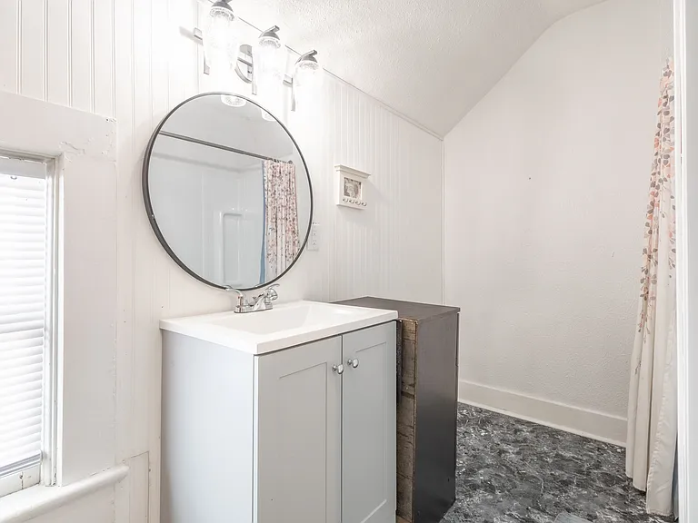 1320 Taylor St — Photo 2