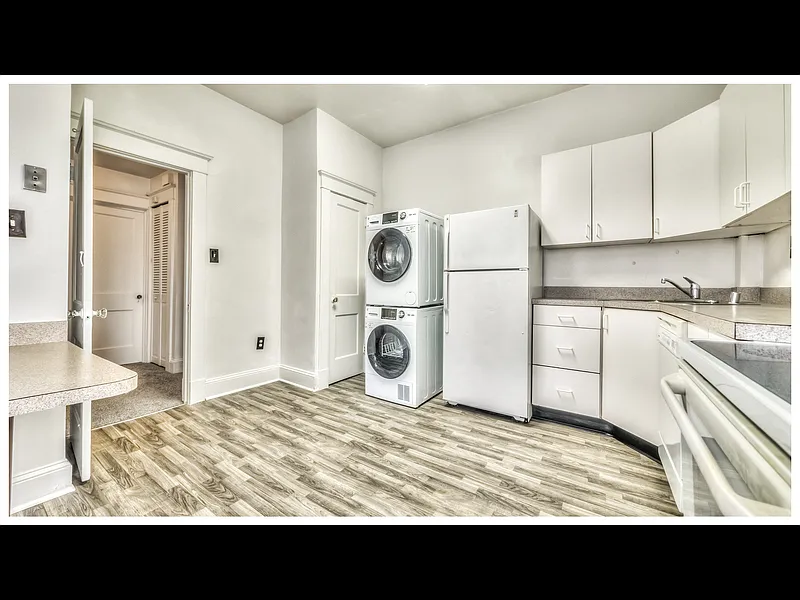 1 bed, 1.0 bath, 800 sqft, $1,050 — Photo 4