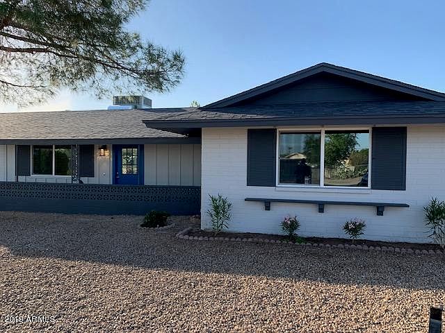 1st image of 10756 W El Dorado Dr