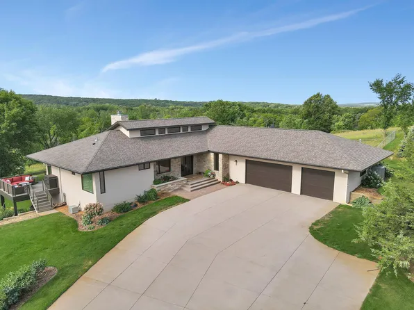 17875 300th St, Avon, MN 56310