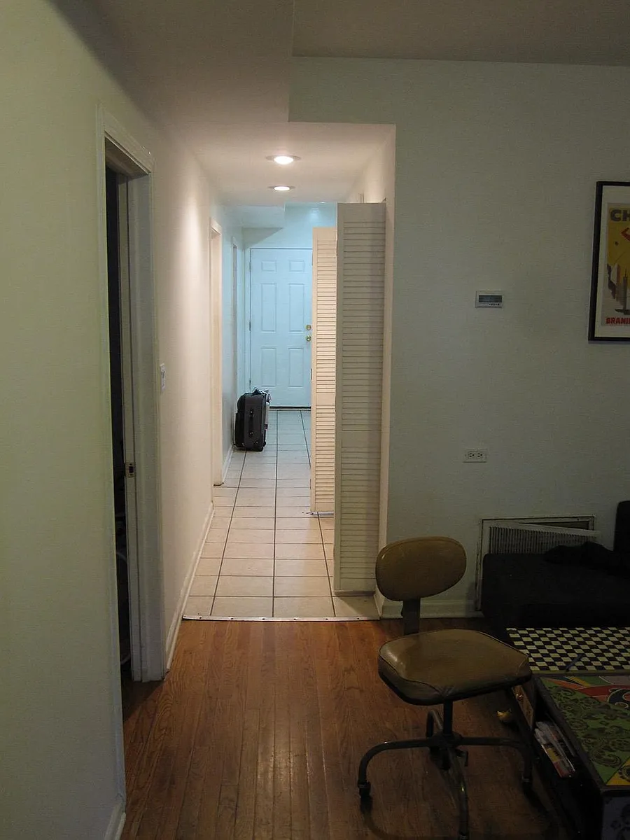 Hallway - 3302 N Lawndale Ave #G