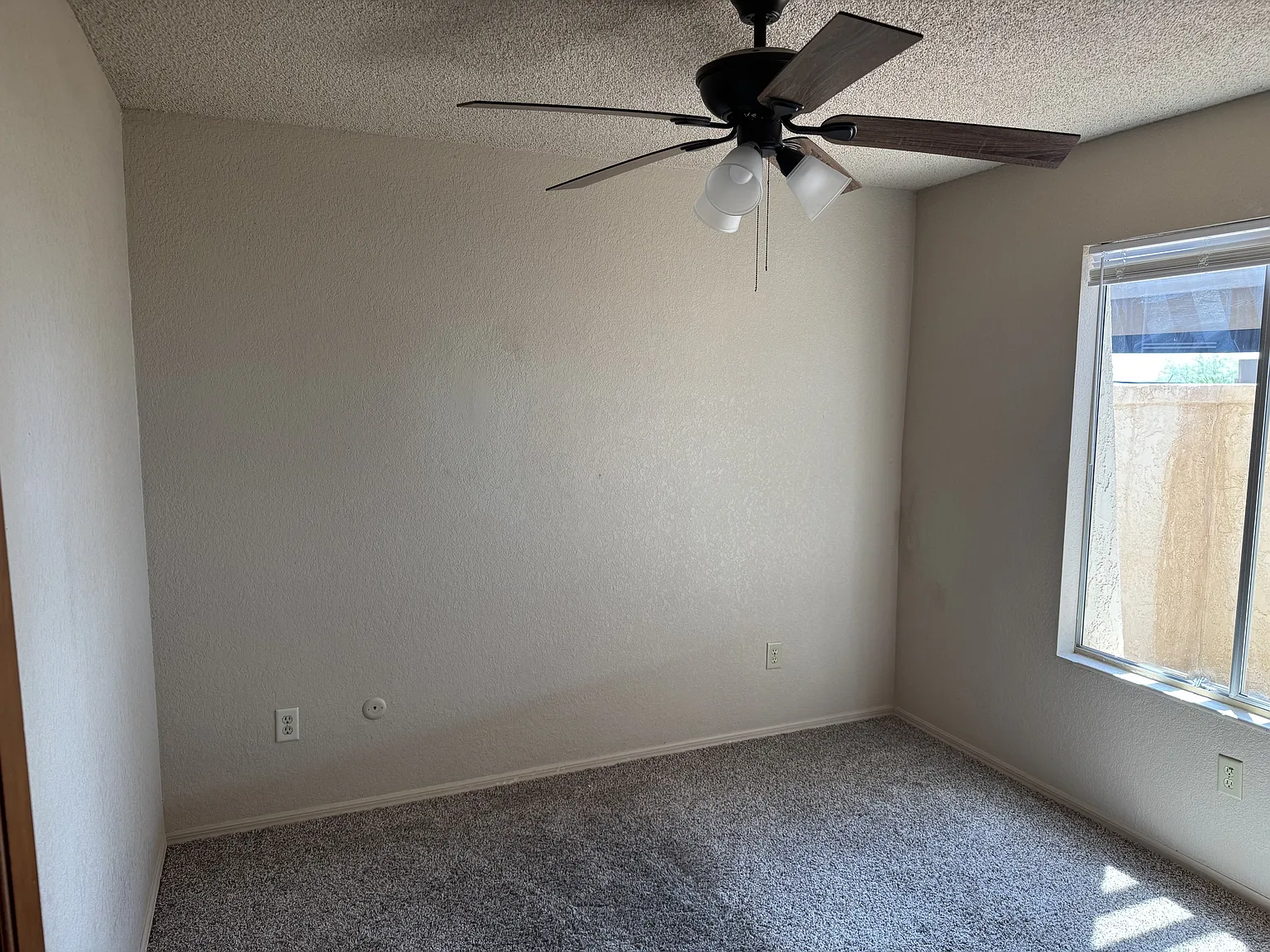 3 bed, 1231 sqft, $1,400 — Photo 4