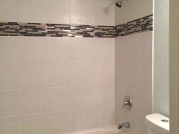 4th image of 8888 N 47th Ave APT 221