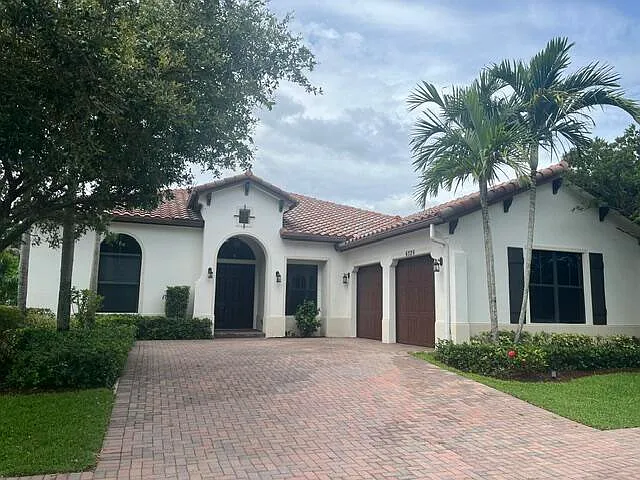 6326 Grebe Ct — Photo 1