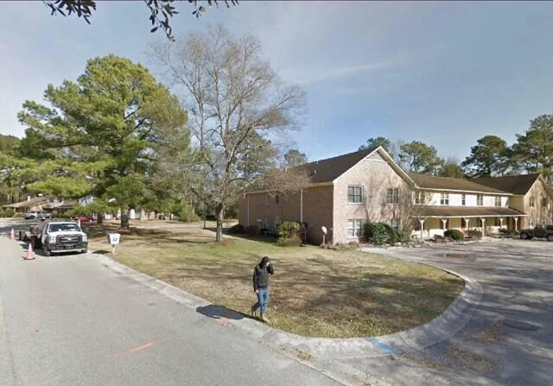 2150 Spoleto Ln — Photo 2