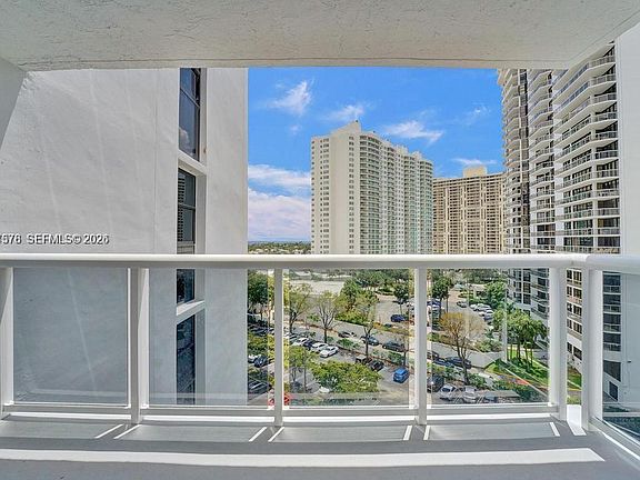 4th image of 20505 E Country Club Dr APT 938