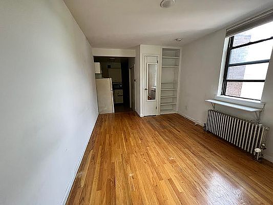1st image of 321 W 105th St #5G