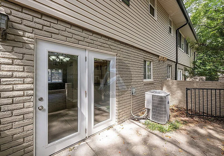 6940 Roswell Rd #13F — Photo 16