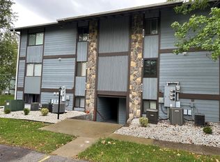 1741 Gascony Parc Dr #17411S, Lake Saint Louis, MO