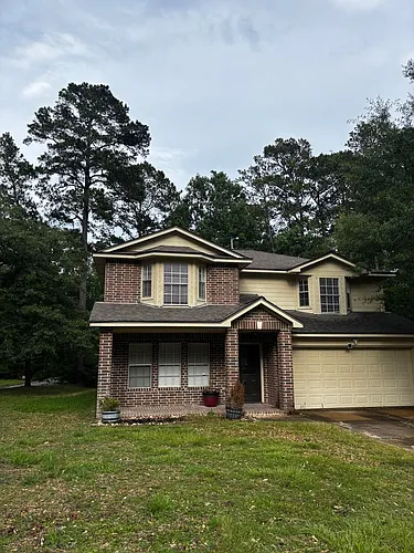 302 Inverness St Photo 1