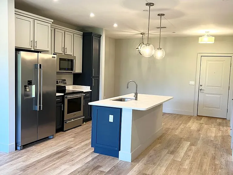 2501 Bienville Blvd #533 — Photo 9