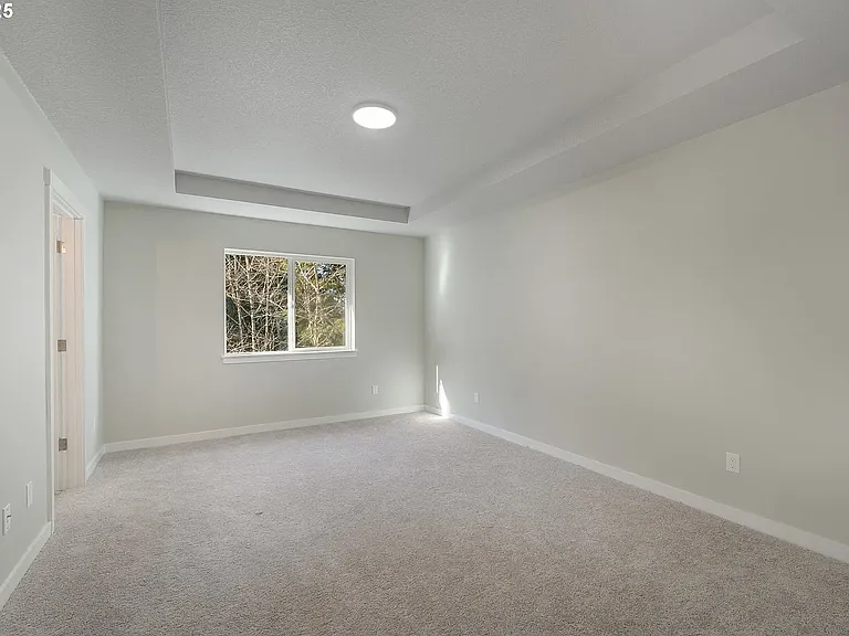 317 S Neptune St — Photo 27