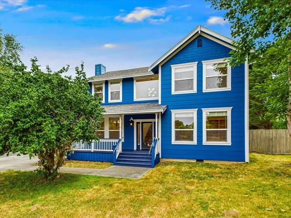 1015 Cameron Ct, McKinleyville, CA 95519