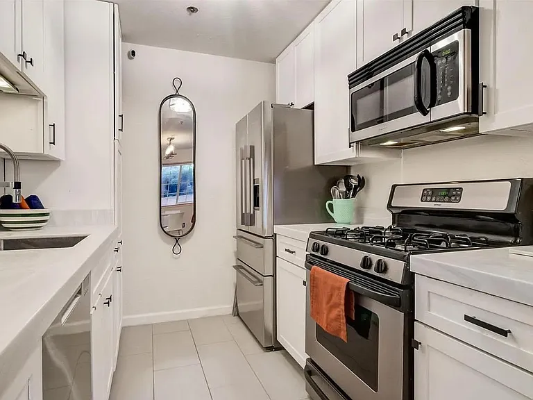 1021 San Luis Cir #613 — Photo 8