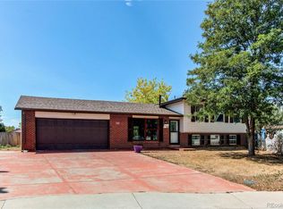 1013 Memphis St, Aurora, CO 80011