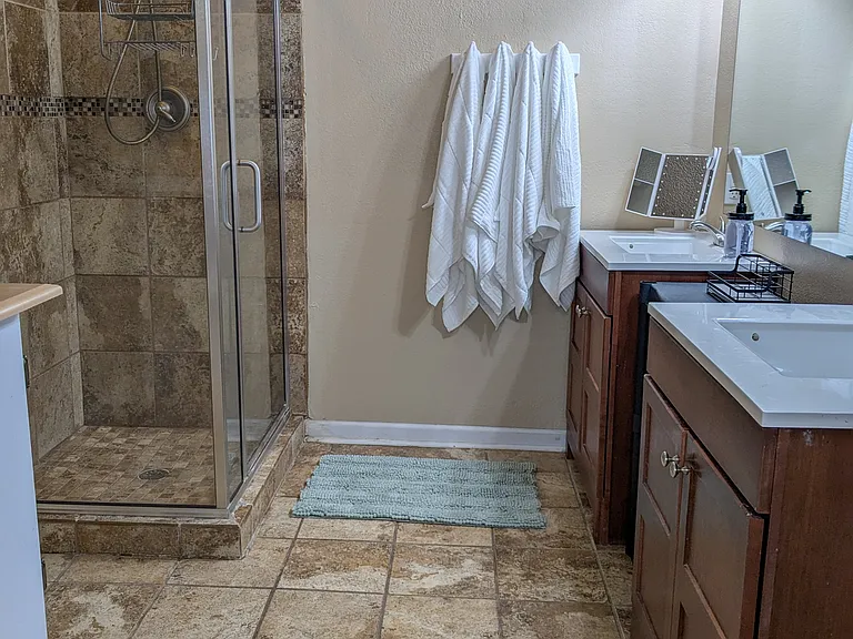 1909 Lavaca Ct — Photo 15