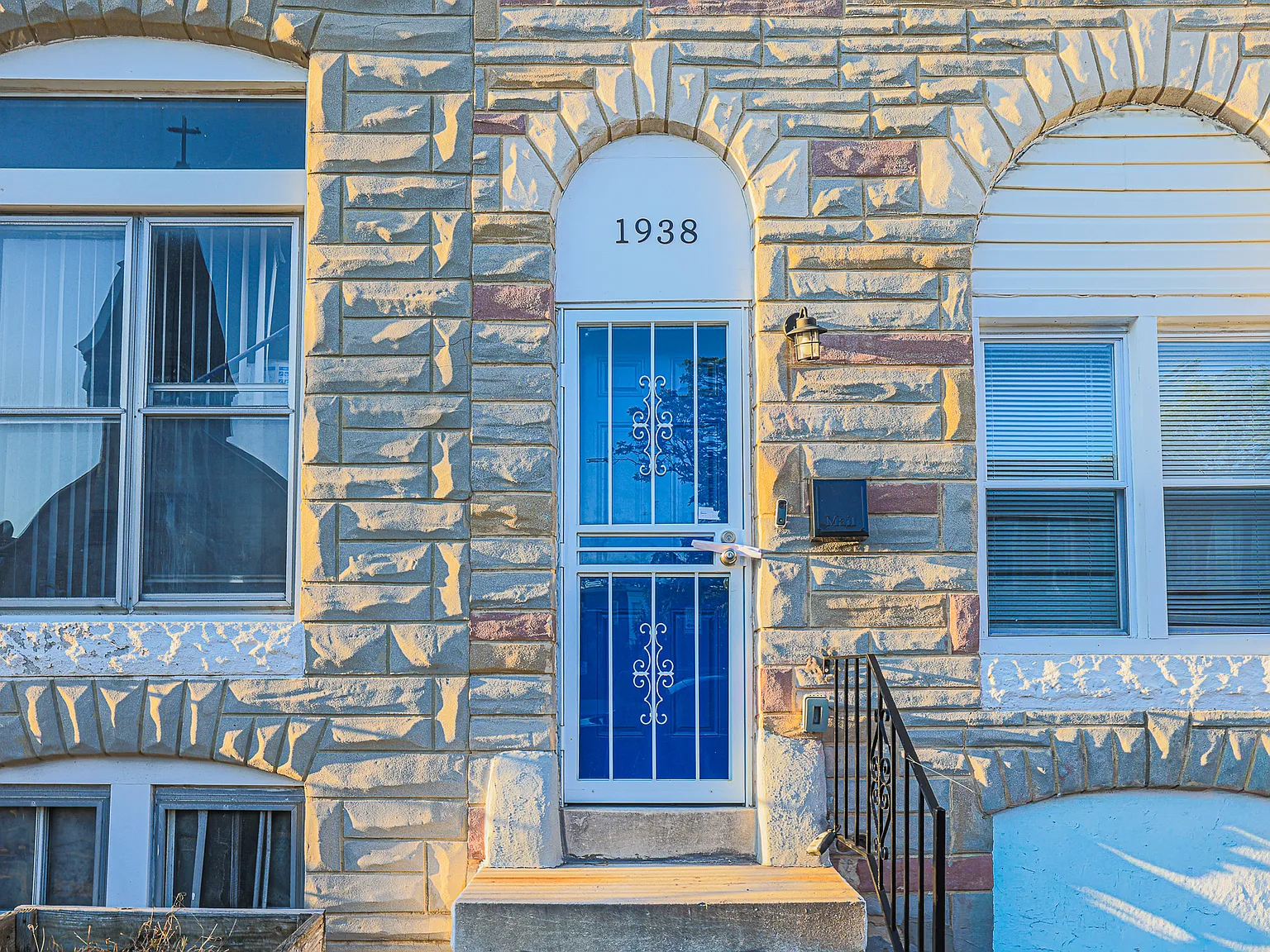 2 bed, 1183 sqft, $1,500 — Photo 1