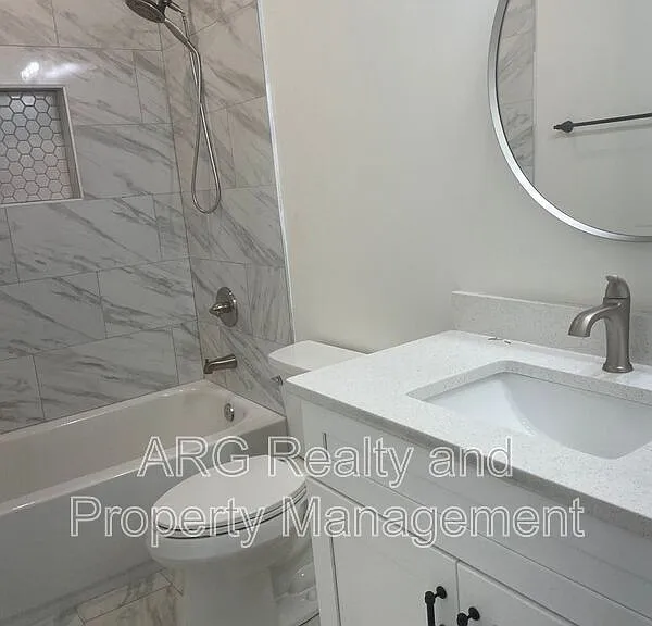 2215 Lang Dr SW — Photo 7