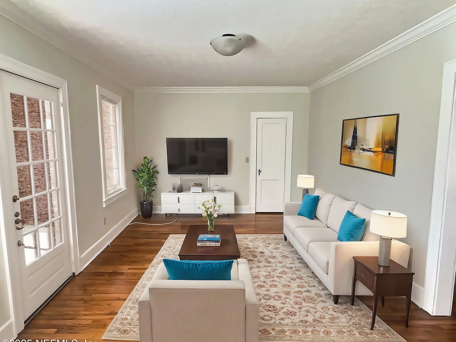 2 bed, 1.5 bath, 1180 sqft, $1,625 — Photo 3